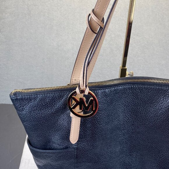Michael Kors Deep BlackSaffiano Leather Over Shoulder Handbag with Gold Hardware - Picture 8 of 8